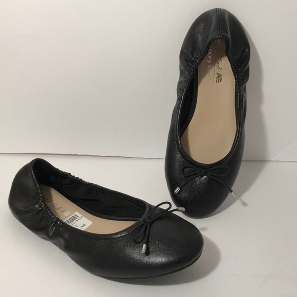 american eagle black ballet flats
